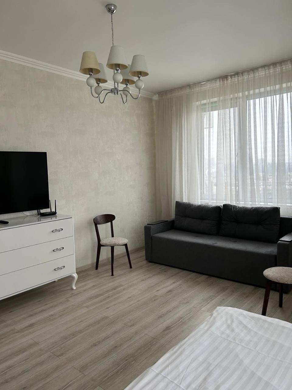 Apart Assistant On Smart Plaza Kyiv Exterior foto