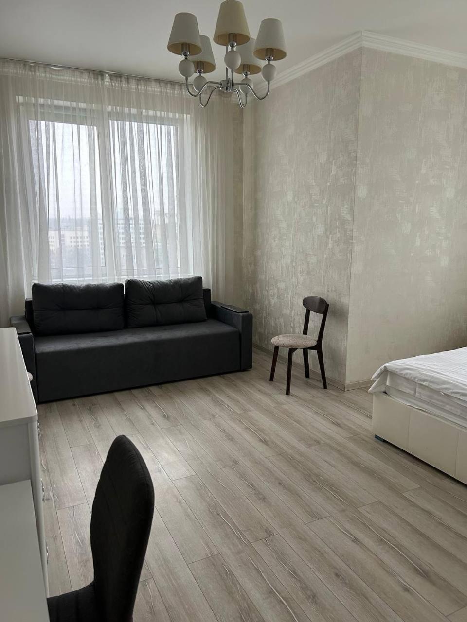 Apart Assistant On Smart Plaza Kyiv Exterior foto