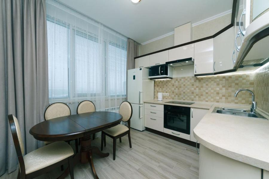 Apart Assistant On Smart Plaza Kyiv Exterior foto
